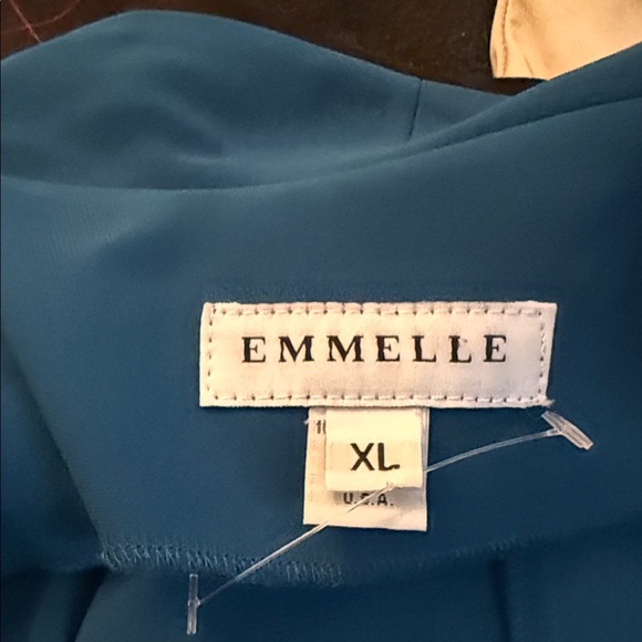 Elegant Blue Women's Blazer - Picture 3 of 4